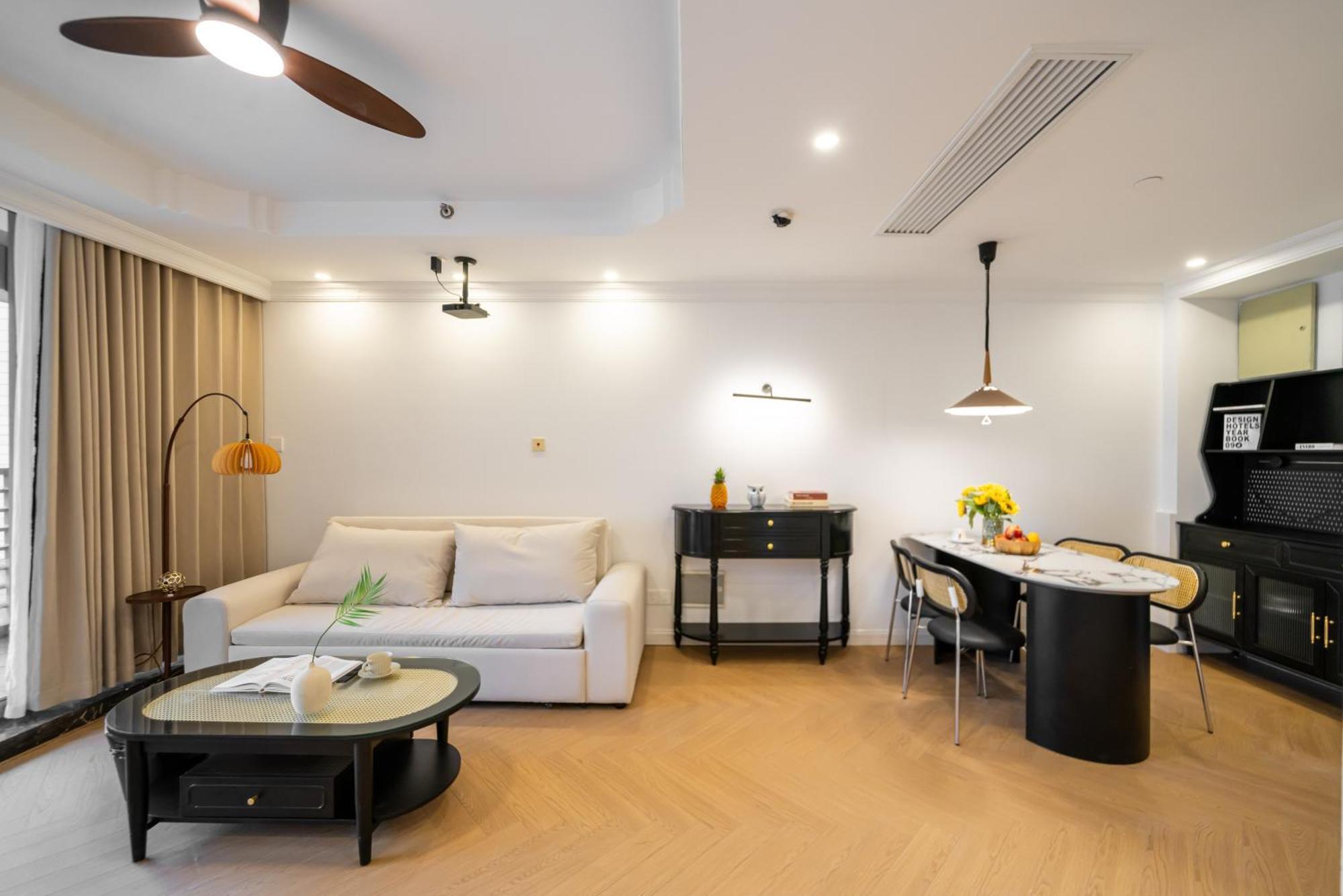 Tianzifang Sun Moonlight Fine Decoration Large Two-bedroom