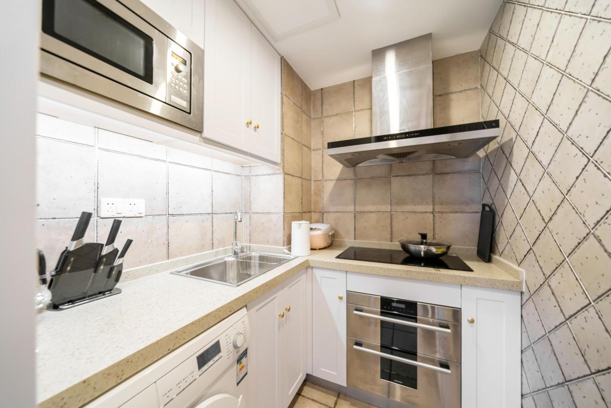 Tianzifang Sun Moonlight Fine Decoration Large Two-bedroom *